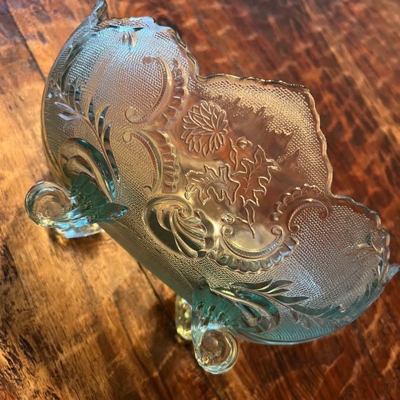 Vintage 1950’s Jeanette Glass Lombardi Footed Bowl - Picture 6 of 11